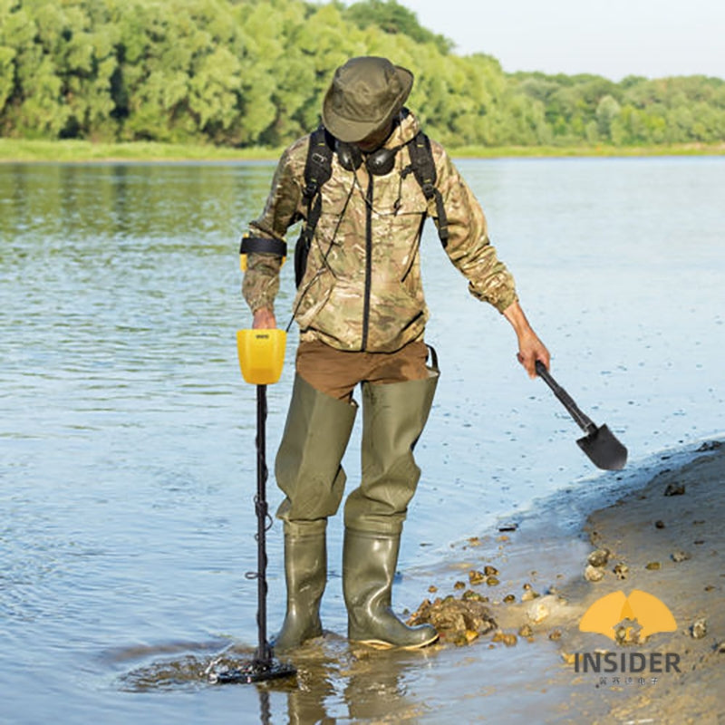 Zellure GC1028 Treasure & Gold Finder Hobby Metal Detector
